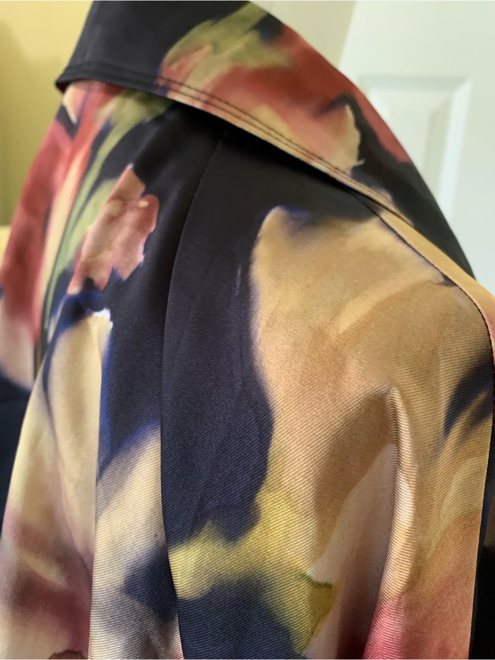 Zara Accessories WrapTrench Coat Duster Tie Sleeve Deep Blue Black AbstractPrint - Picture 6 of 16
